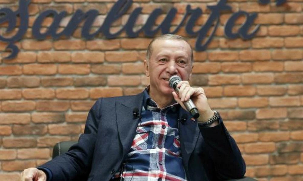 Νέα προεκλογικά τραγούδια για τον Ερντογάν εν όψει των δημοτικών εκλογών - «Είναι σαν λιοντάρι»